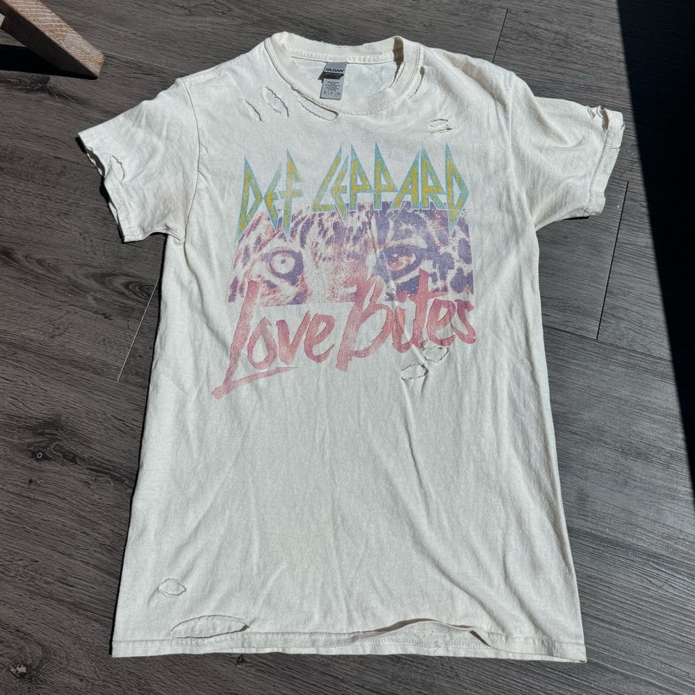 Def Leopard Tee